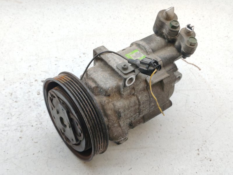 Компрессор кондиционера. Nissan Note E11 CR14DE