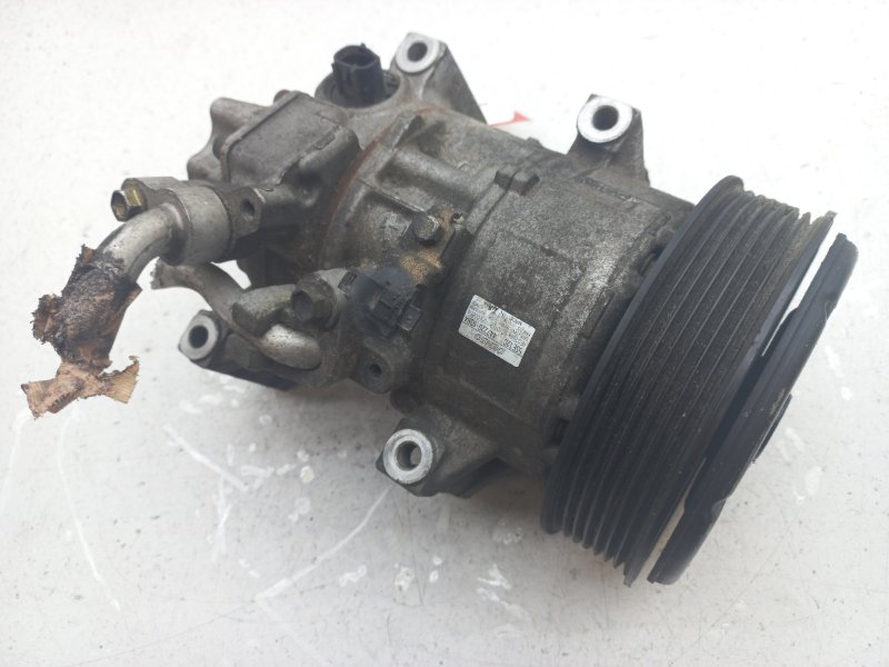 Компрессор кондиционера. Toyota Wish ANE10G AZFE