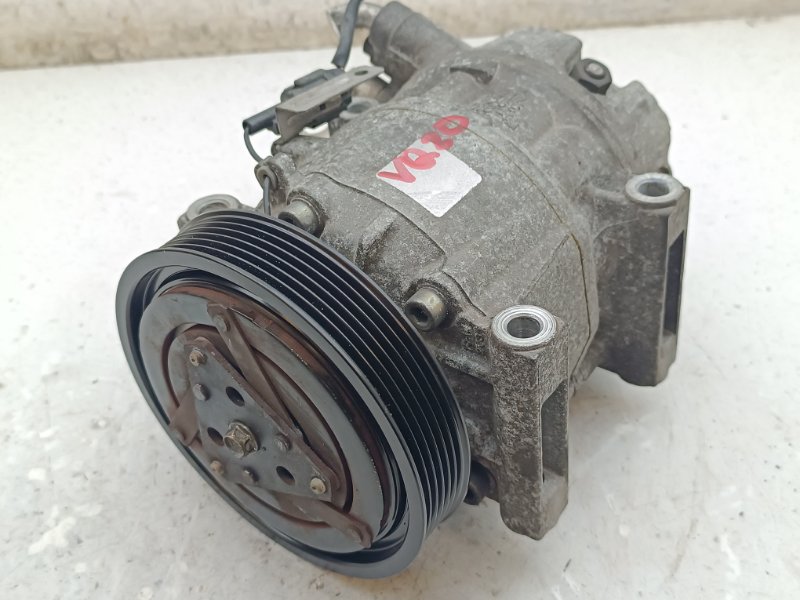 Компрессор кондиционера. Nissan Cefiro A33 VQ20DE
