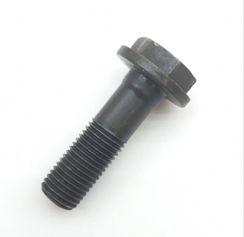 Болт маховика Toyota Hilux Surf KDN185G 1KDFTV