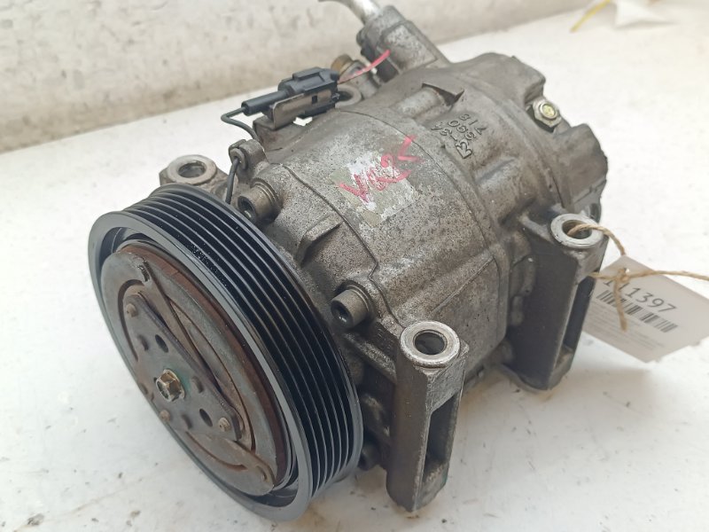 Компрессор кондиционера. Nissan Cefiro A33 VQ20DE