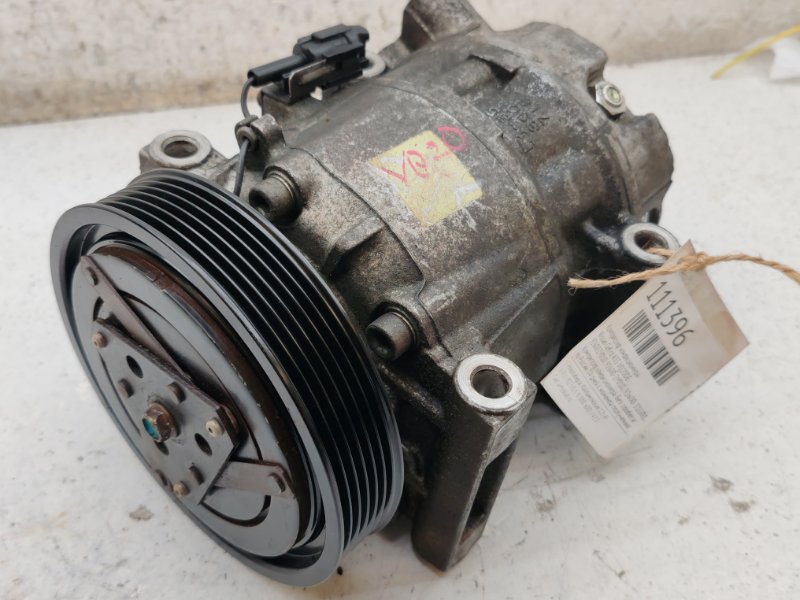 Компрессор кондиционера. Nissan Cefiro A33 VQ20DE