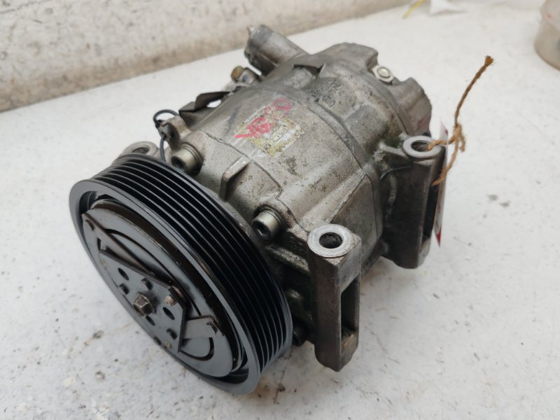 Компрессор кондиционера. Nissan Cefiro A33 VQ20DE
