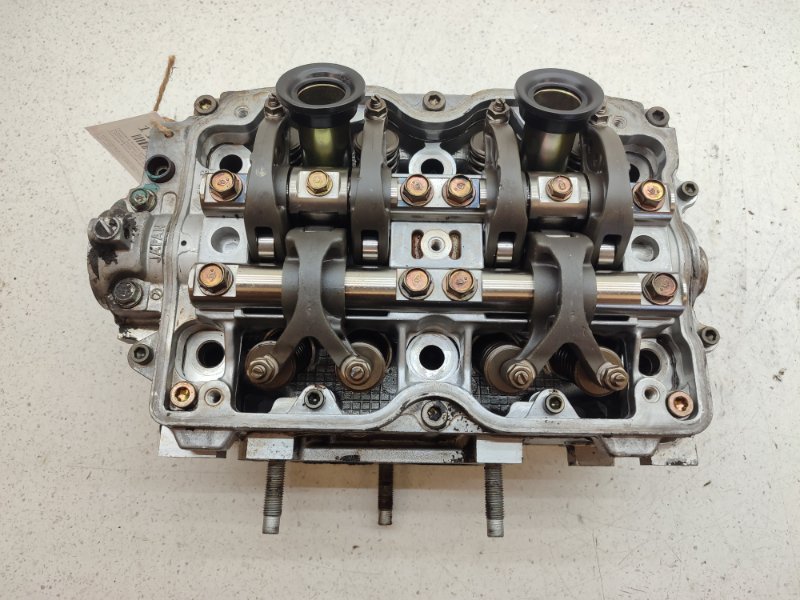 Головка блока цилиндров Subaru Forester SG5 EJ253 правая (б/у)