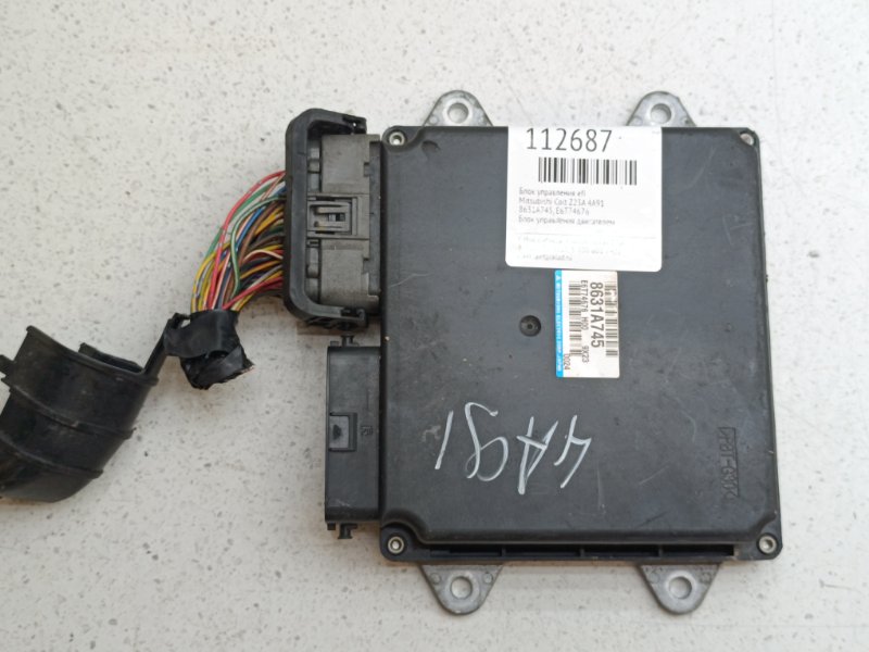 Блок управления EFI Mitsubishi Colt Z23A 4A91 (б/у)
