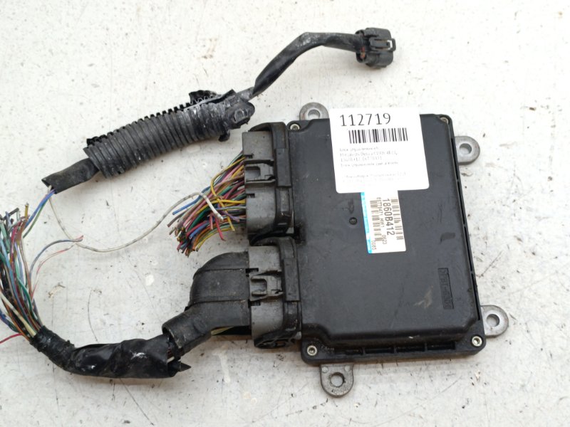 Блок управления EFI Mitsubishi Delica CV4W 4B11 (б/у)