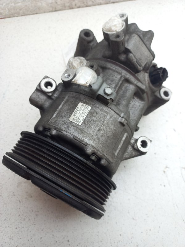 Компрессор кондиционера. Toyota Wish ZNE10 1ZZFE (б/у)