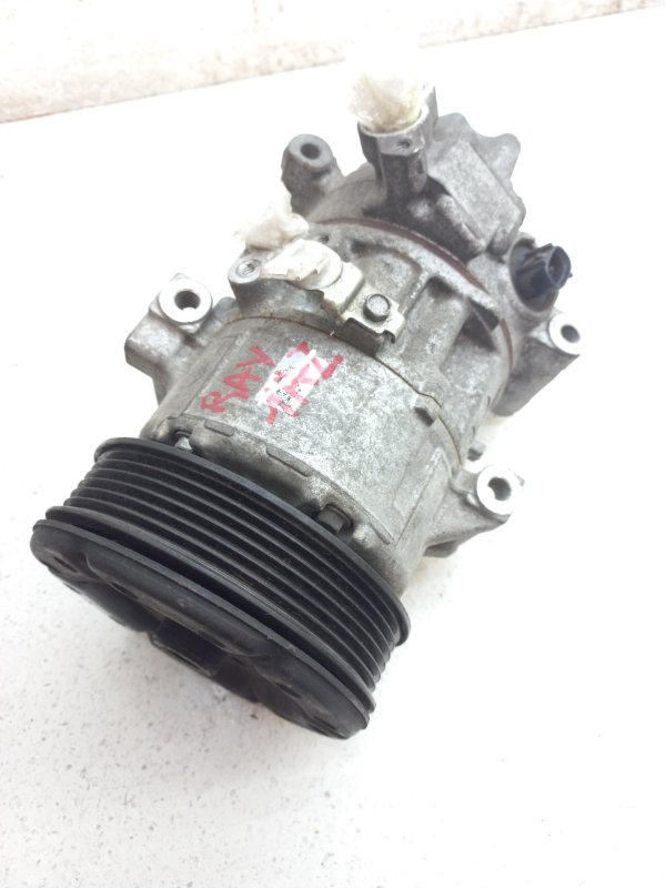 Компрессор кондиционера. Toyota Wish ZNE10 1ZZFE (б/у)
