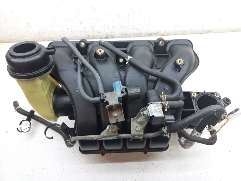 Коллектор впускной Suzuki Grand Vitara TDA4W J24B (б/у)