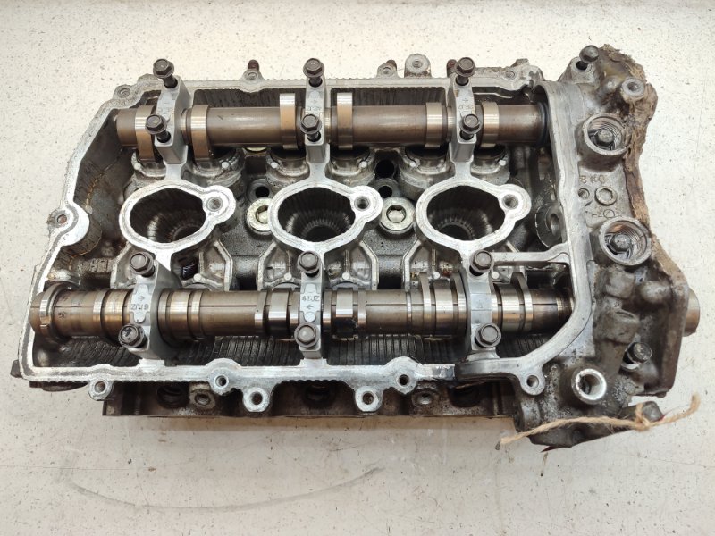 Головка блока цилиндров Subaru Legacy BLE EJ30D (б/у)