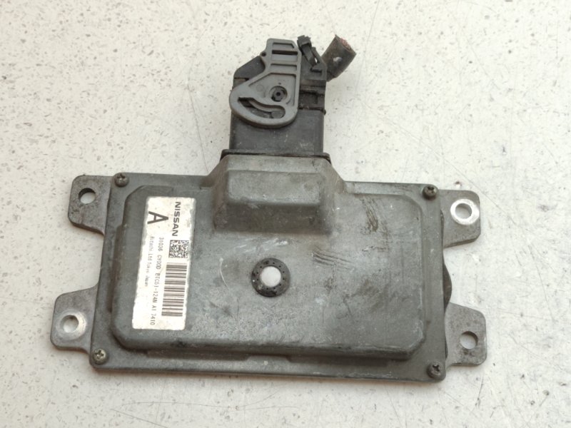 Блок управления КПП Nissan Serena C25 MR20DE (б/у)