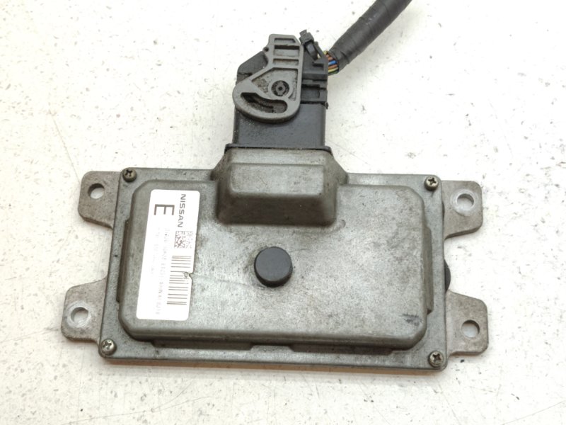 Блок управления КПП Nissan Serena C26 MR20DD (б/у)