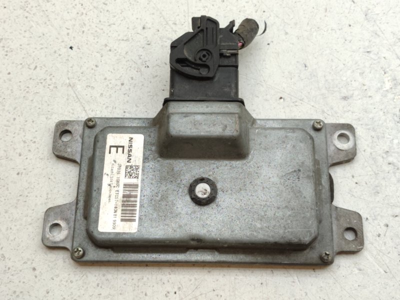 Блок управления КПП Nissan Serena C26 MR20DD (б/у)