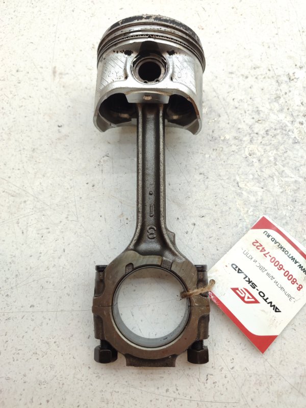 Поршень с шатуном Nissan Cefiro A33 VQ20DE (б/у)