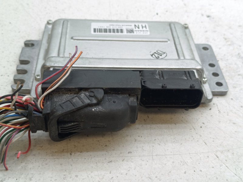 Блок управления EFI Nissan Presage TU31 QR25DE (б/у)