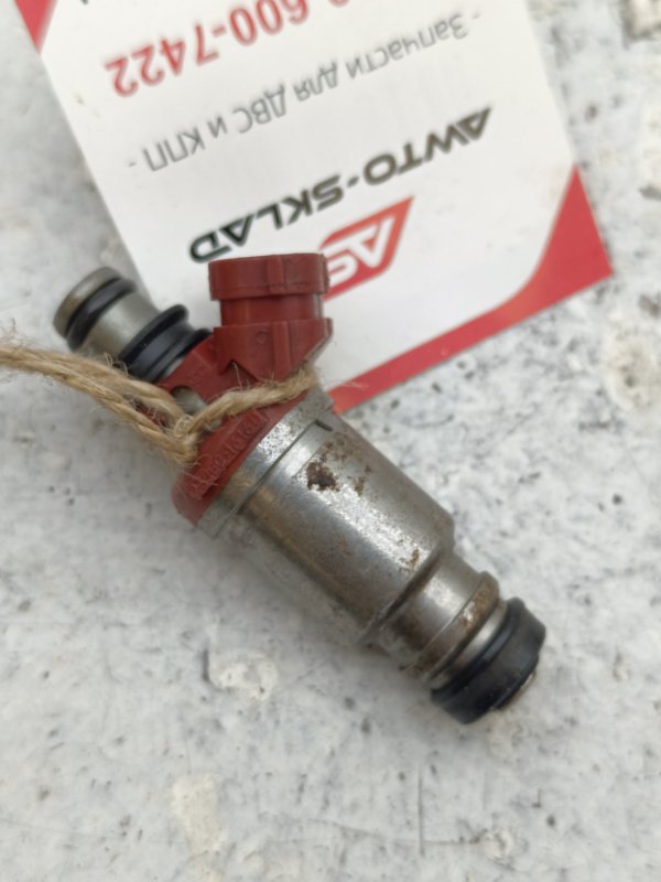Форсунка топливная Toyota Corolla Spacio AE115N 7AFE (б/у)