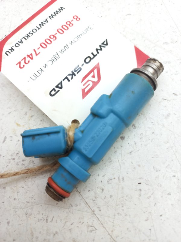 Форсунка топливная Toyota Platz SCP11 1SZFE (б/у)