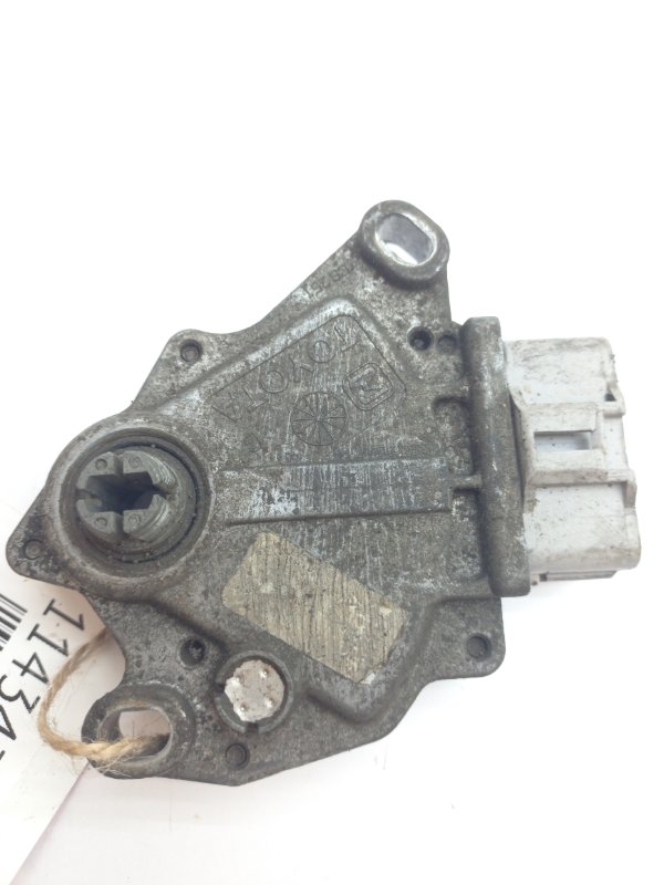 Датчик положения селектора АКПП Toyota Harrier MCU15W 1MZFE (б/у)