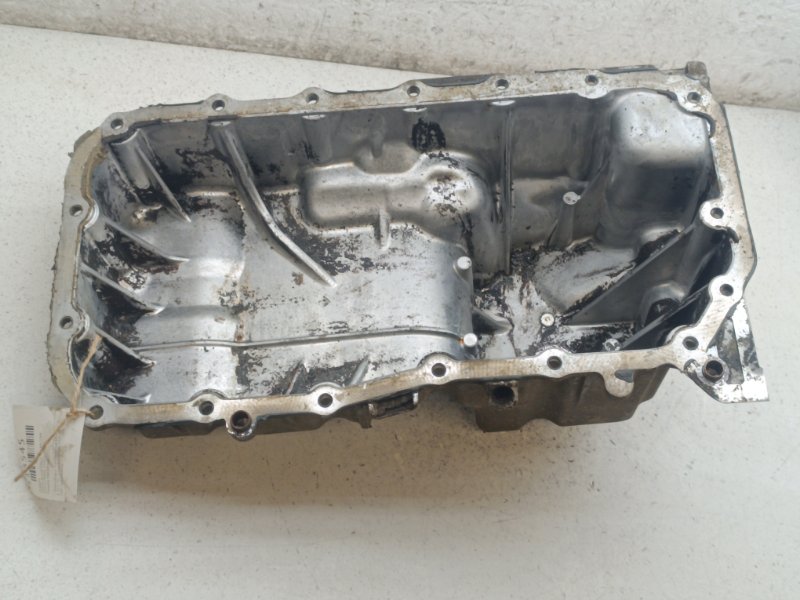 Поддон Suzuki Grand Vitara TDA4W J24B (б/у)