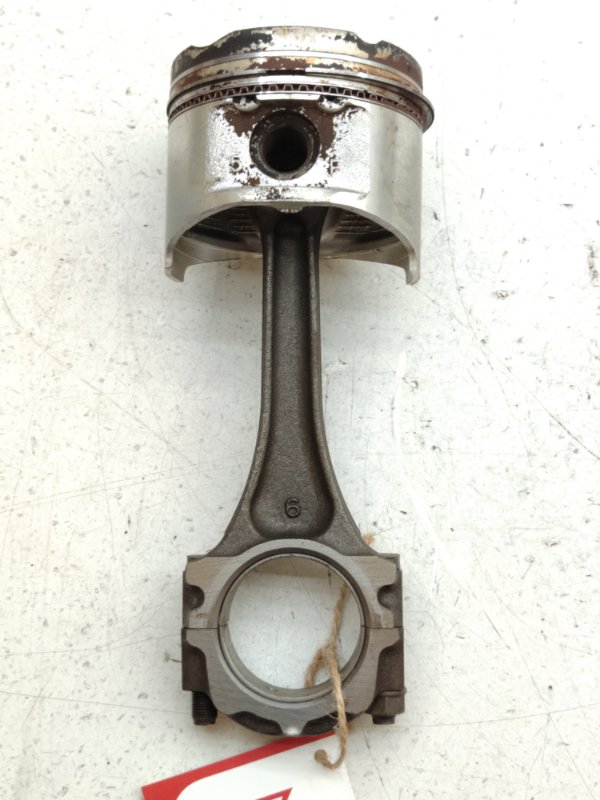 Поршень с шатуном Mazda Demio DW B5 (б/у)