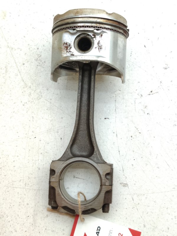 Поршень с шатуном Mazda Demio DW B5 (б/у)
