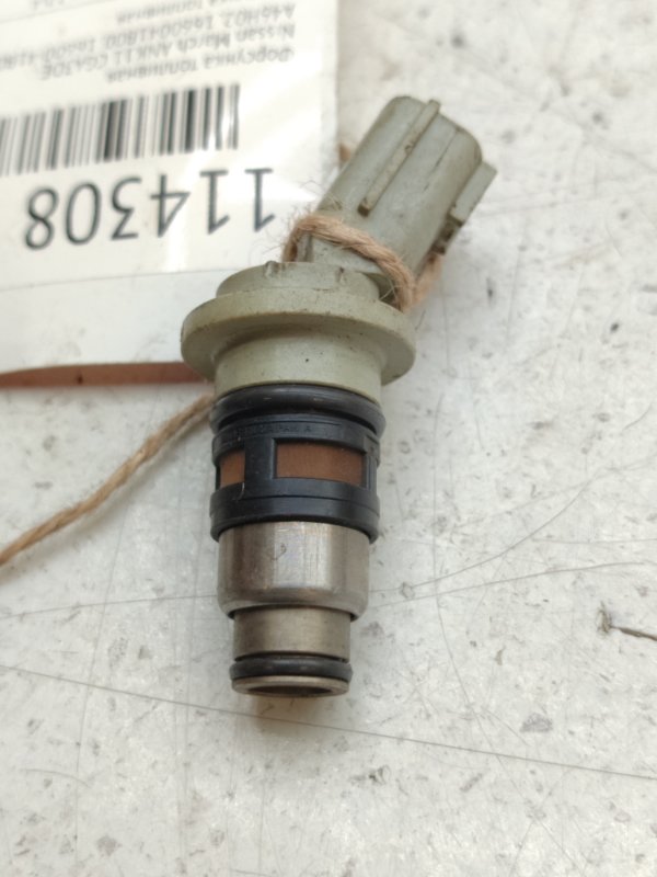 Форсунка топливная Nissan March ANK11 CGA3DE (б/у)