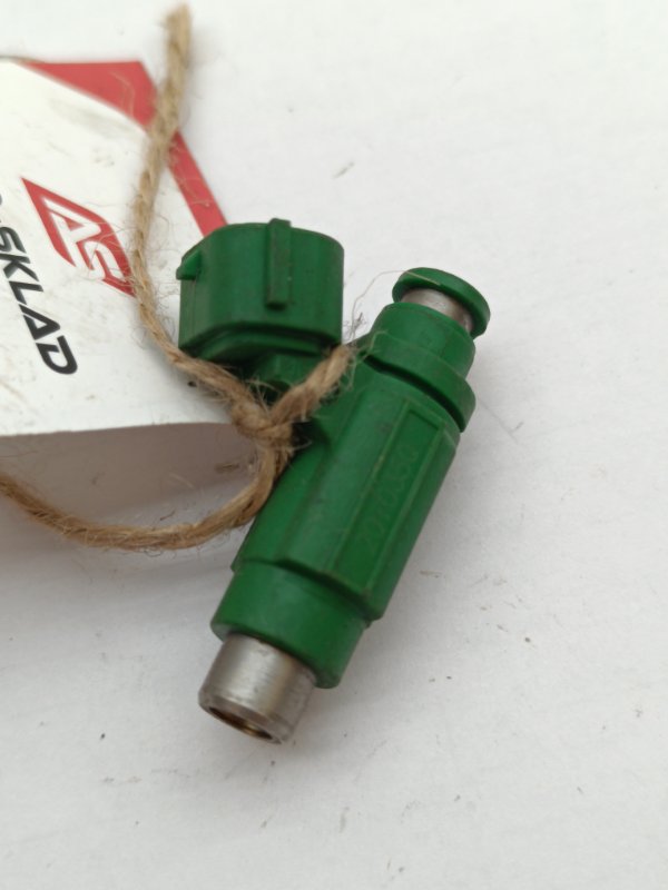 Форсунка топливная Mitsubishi Grandis NA4W 4G69 (б/у)