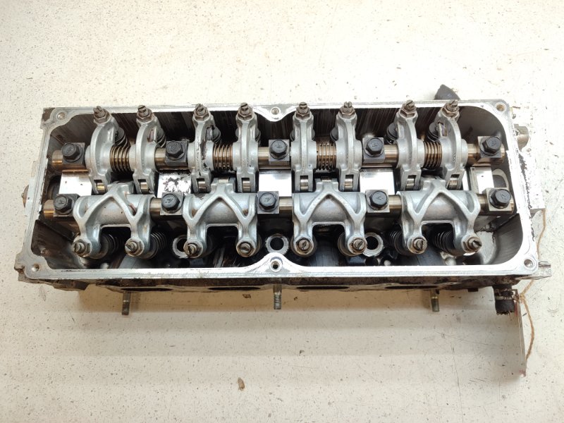 Головка блока цилиндров Mazda Demio DW3W B3 (б/у) Головка блока цилиндров Mazda Demio DW3W B3 (б/у)