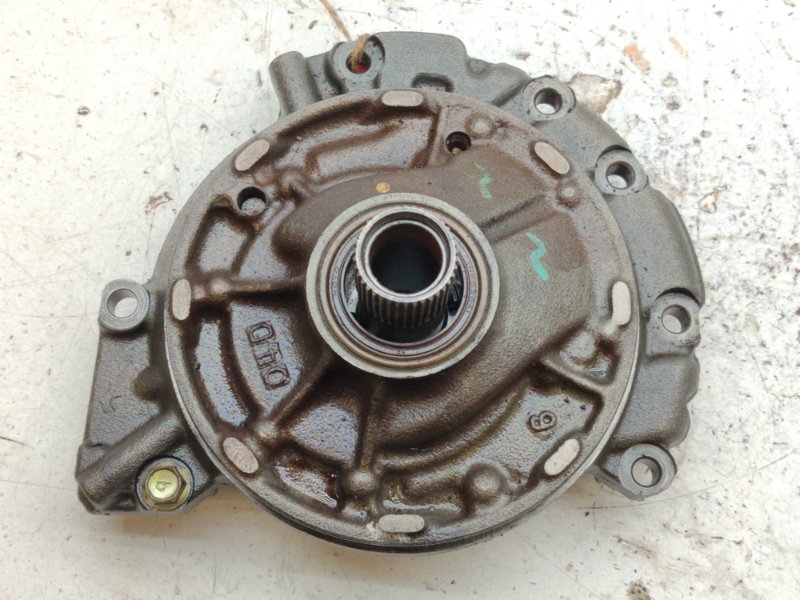Насос КПП Toyota Kluger V MCU20W 1MZFE (б/у)