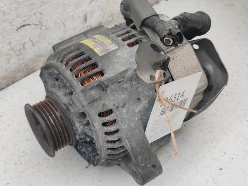 Генератор Toyota Ipsum SXM10 3SFE (б/у) Генератор Toyota Ipsum SXM10 3SFE (б/у)