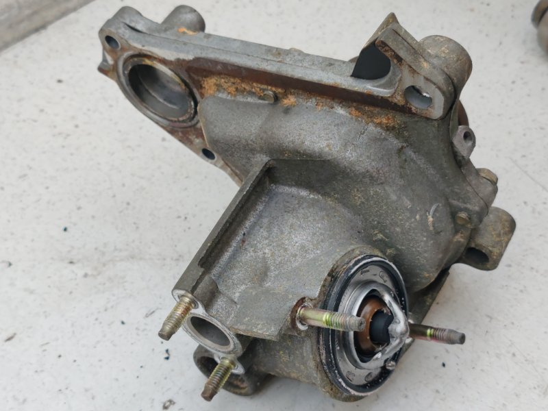 Помпа Toyota Carina ED ST203 5SFE (б/у) Помпа Toyota Carina ED ST203 5SFE (б/у)