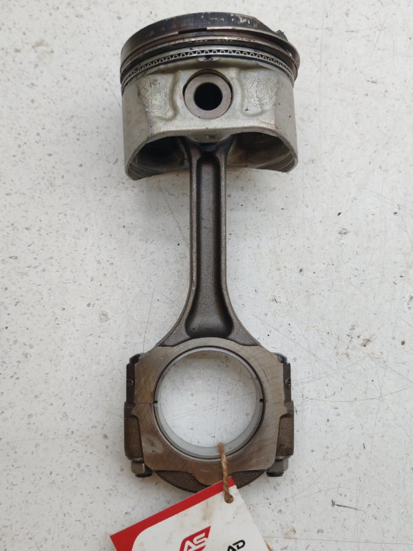 Поршень с шатуном Renault Megane BM K4M (б/у) Поршень с шатуном Renault Megane BM K4M (б/у)
