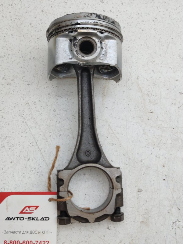 Поршень с шатуном Mazda Familia BG5P ZLDE (б/у) Поршень с шатуном Mazda Familia BG5P ZLDE (б/у)