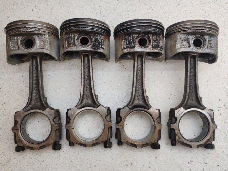 Поршень с шатуном Nissan Primera HNP10 SR20DE (б/у) Поршень с шатуном Nissan Primera HNP10 SR20DE (б/у)