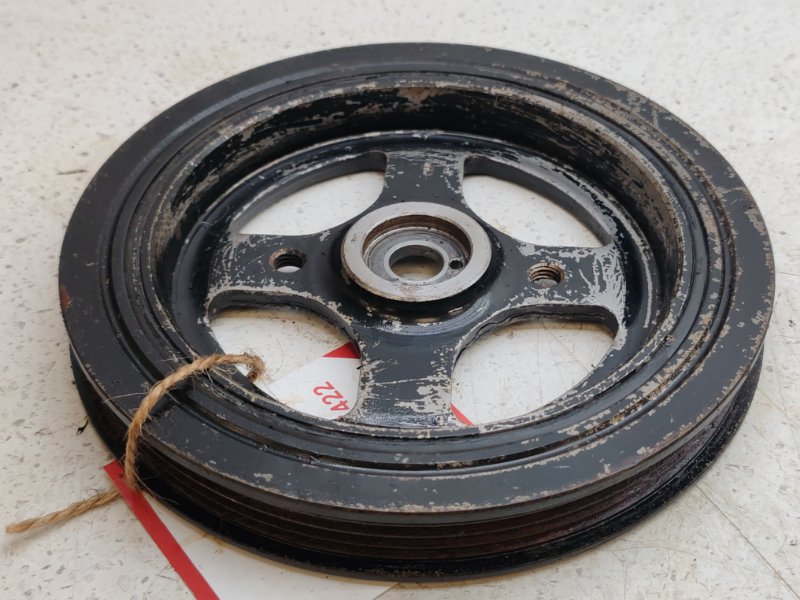 Шкив коленвала Toyota Echo NCP10 1NZFE (б/у) Шкив коленвала Toyota Echo NCP10 1NZFE (б/у)