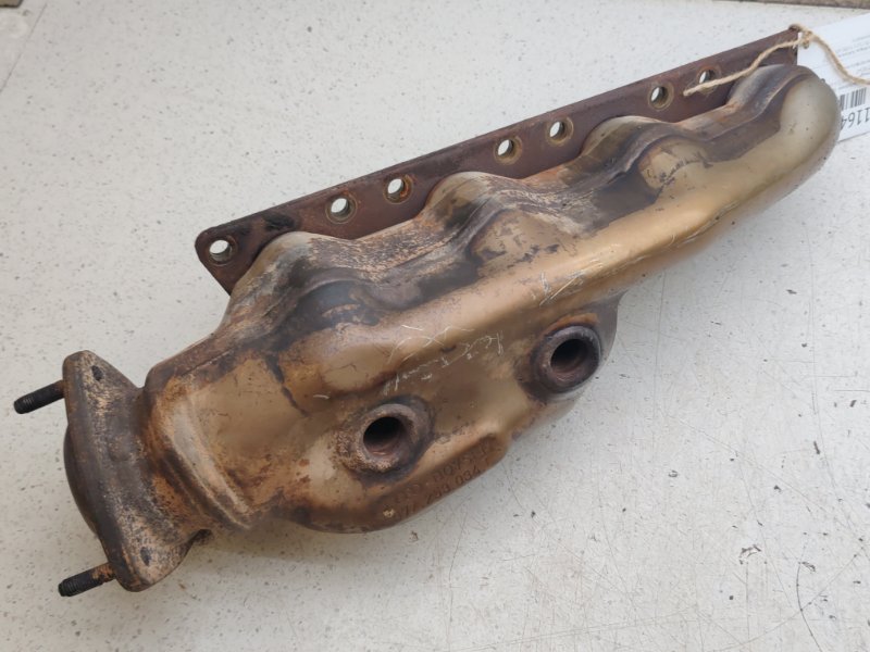 Коллектор выпускной Volkswagen Touareg 7LA AXQ правый (б/у)