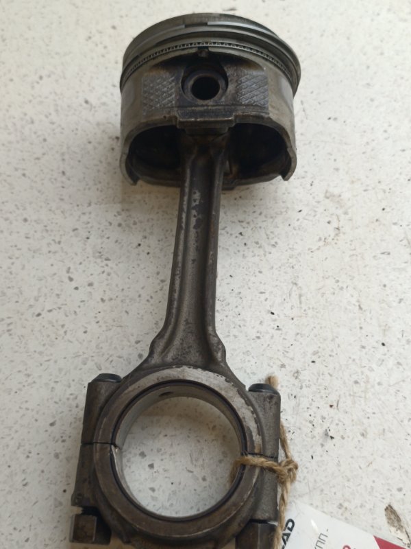 Поршень с шатуном Peugeot 206 KFW (б/у)