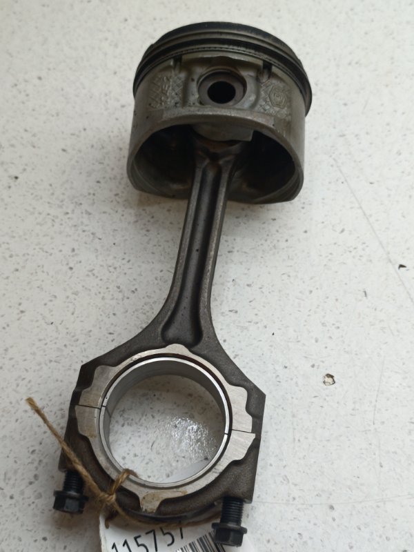 Поршень с шатуном Renault Laguna F4R (б/у)