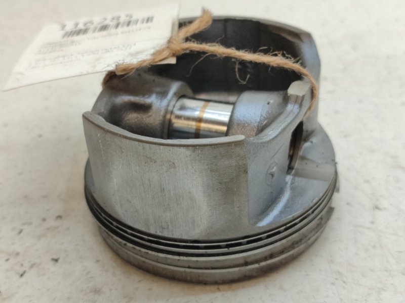 Поршень Mercedes-Benz Vito W901 M111E23 (б/у)