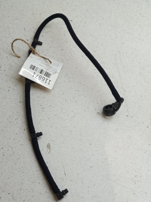 Шланг топливный Hyundai Santa Fe CM D4EA (б/у)