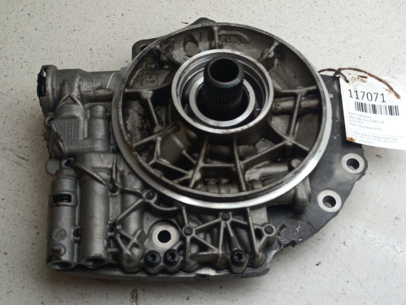 Насос масляный Chevrolet Aveo T300 L2B (б/у)