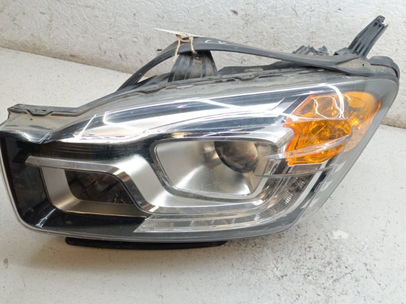 Фара SsangYong Actyon CK D20DTF (б/у)