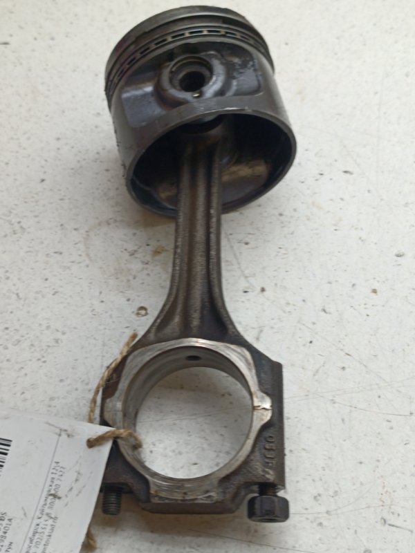 Шатун Audi 80 B3 DS (б/у)