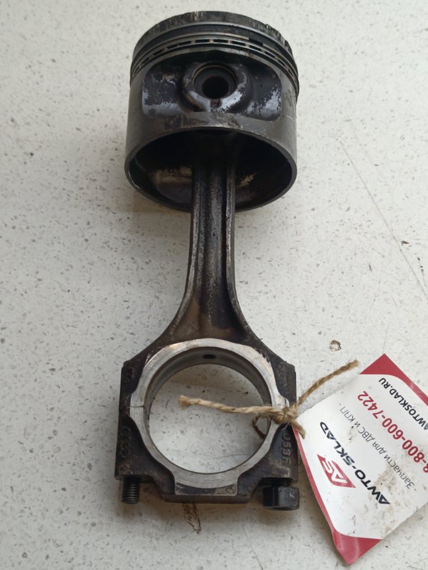 Шатун Audi 80 B3 DS (б/у)