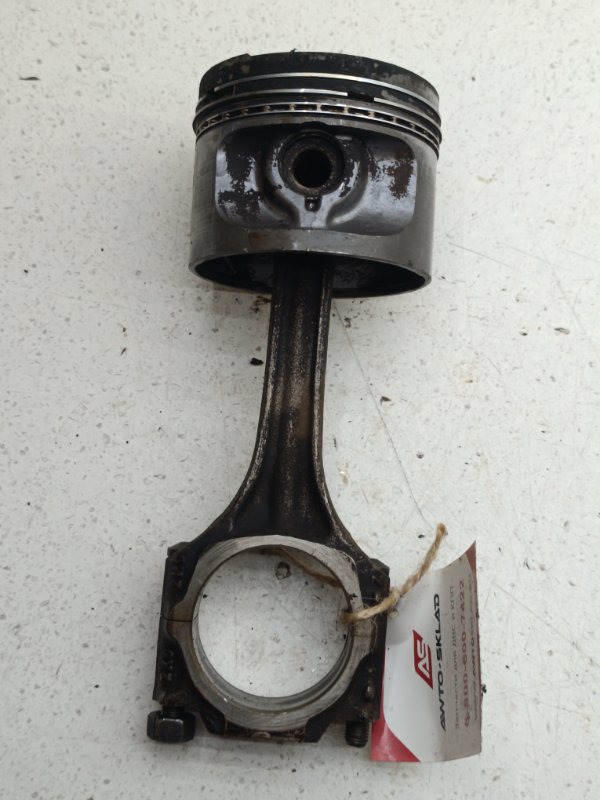 Шатун Audi 80 B3 DS (б/у)