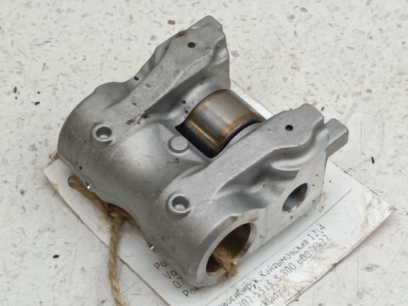 Рокер клапана Volkswagen Touareg 7LA AXQ (б/у)