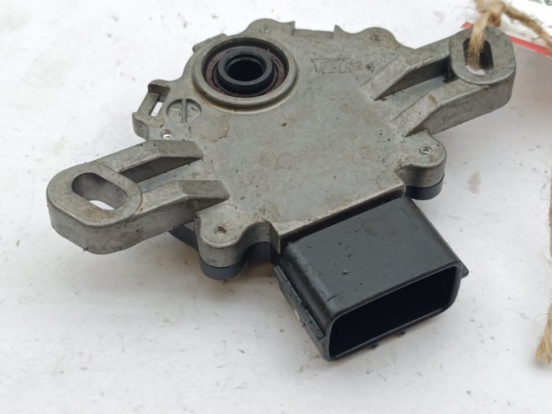 Датчик положения селектора АКПП Honda Airwave GJ1 L13A (б/у)