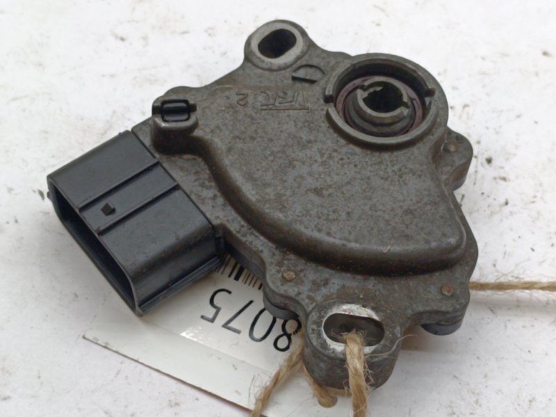 Датчик положения селектора АКПП Honda Civic EN2 D15B (б/у)