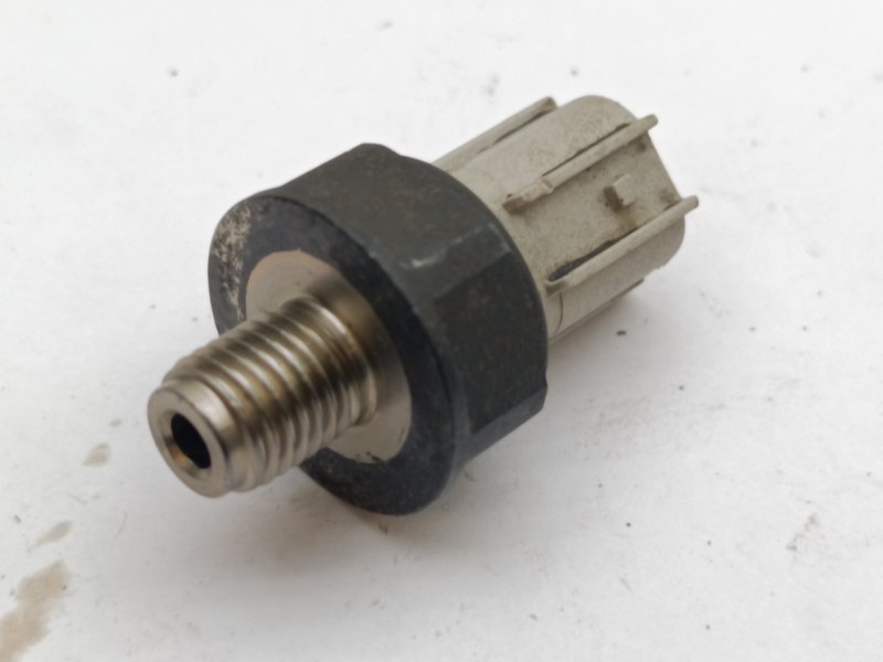 Датчик давления масла Honda Inspire UA4 J25A (б/у)