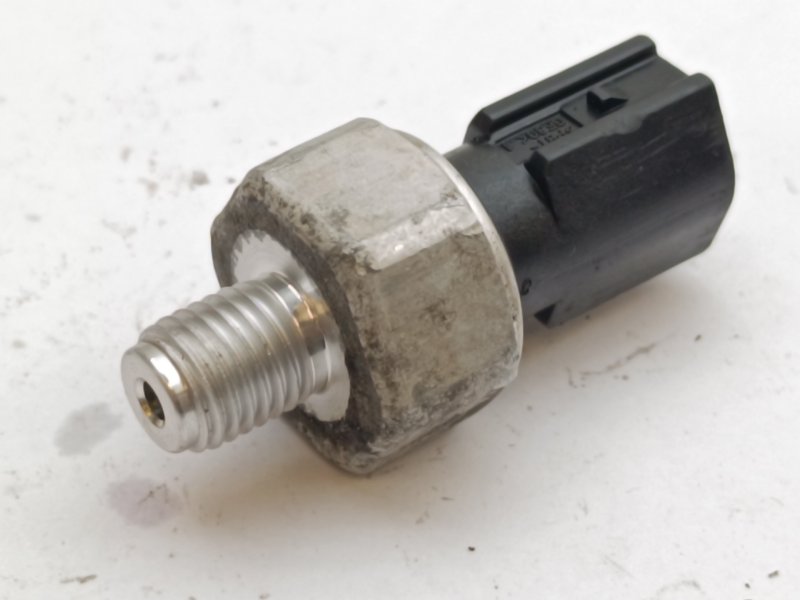 Датчик давления масла Honda Mazda6 GG LF-DE (б/у)